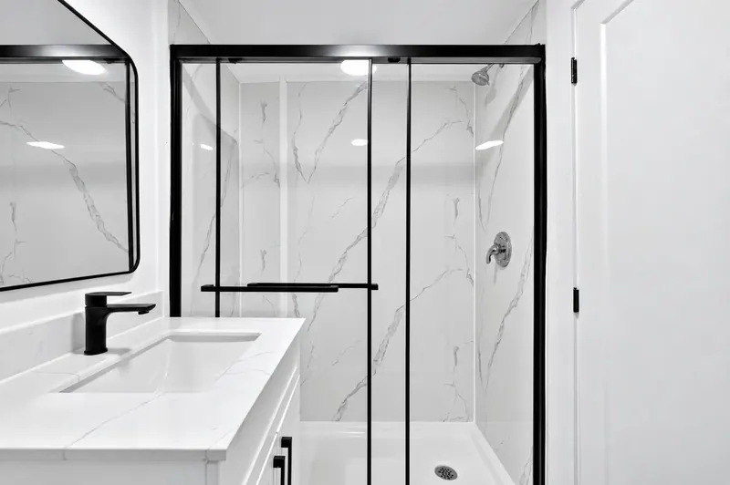 McEwan Suites 2 bedroom + den suite, photo 6